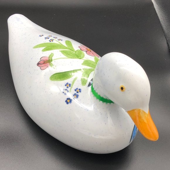 Vtg NS GUSTIN CO Handpainted Pottery Duck w Pink Cosmos and Blue Forget-Me-Nots - Picture 4 of 11
